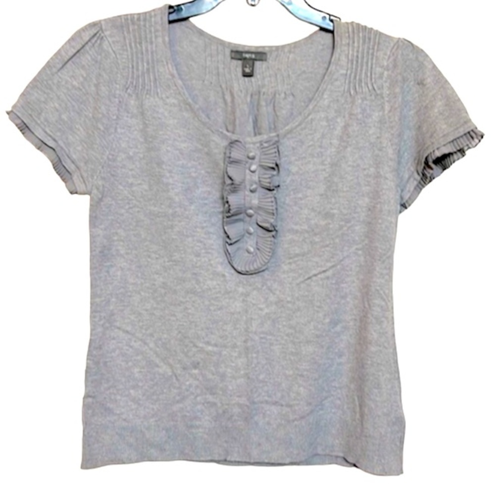 🌞 Apt. 9 gray ruffle placket tux like babydoll tee ruffle cup sleeves women L
